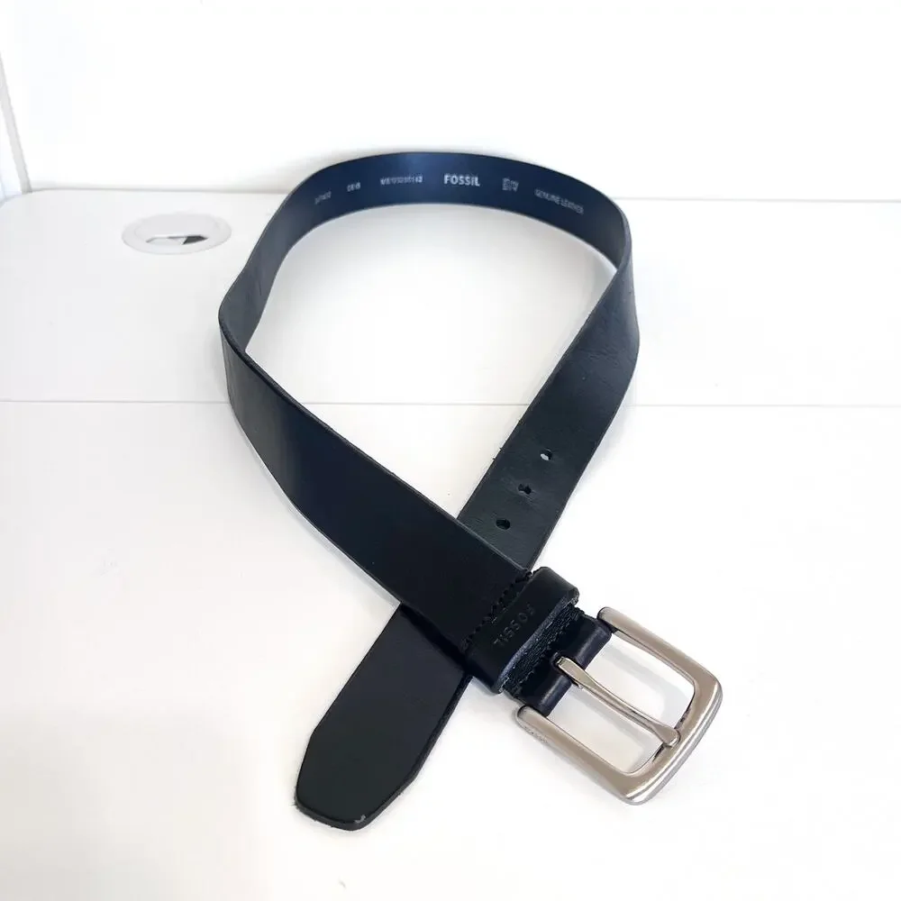 Fossil Mens Classic Leather Belt Size 42 105 Joe Black Casual Work Minimal‎ 061